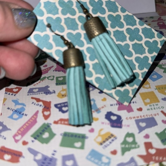Turquoise tassel earrings faux‎ suede brass NEW handmade - Picture 2 of 3